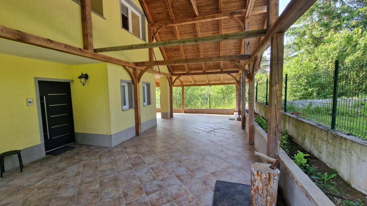 Kurescek Apartment Ig Exterior photo
